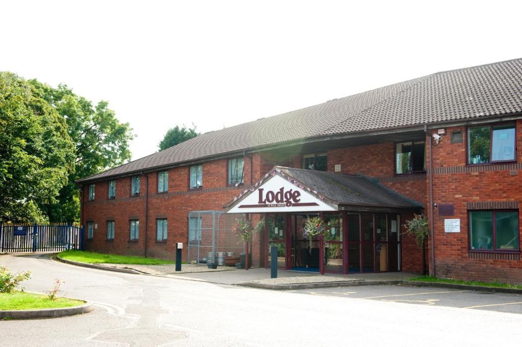 The Lodge Hotel Birmingam Exterior foto